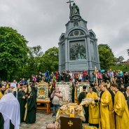 Предстоятель Української Православної Церкви очолив урочистий молебень до 1030-річчя Хрещення Русі на Володимирській гірці