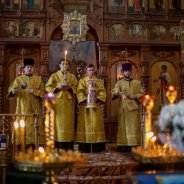 У Неділю сиропусну митрополит Антоній звершив Божественну літургію у Свято-Покровському соборі міста Бориспіль
