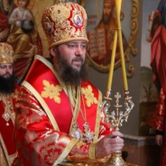 У неділю 4-ту після Пасхи митрополит Антоній очолив Божественну літургію в Успенському соборі Києво-Печерської Лаври