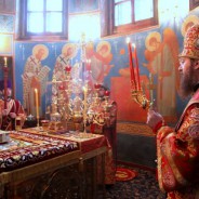 Митрополит Бориспільский и Броварський Антоній звершив вечірнє богослужіння в академічному храмі Різдва Пресвятої Богородиці