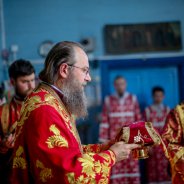 Митрополит Бориспільський і Броварський Антоній звершив Божественну Літургію у селі Селище