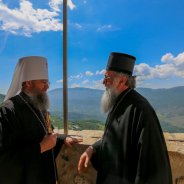 Митрополит Бориспільський і Броварський Антоній взяв участь у святковій Божественній Літургії в монастирі Острог у Чорногорії