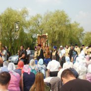 Незважаючи на провокації Хресна хода миру ввійшла в Бориспіль (+відео)