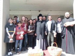 Священики Другого Бориспільського благочиння привітали з Пасхою вихованців дитячих будинків та підопічних стаціонарного догляду для постійного та тимчасового проживання