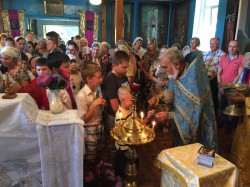 У Баришівськоку благочинні новий навчальний рік почався з молитви в храмах