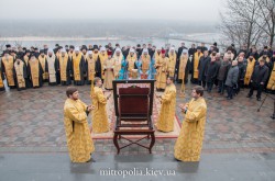 На Володимирській гірці в Києві звершено традиційний подячний молебень
