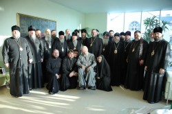 Єпископи Української Православної Церкви відвідали свого Предстоятеля у лікарні
