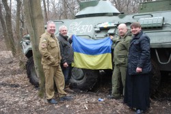 ВОЙКОВО. Священик з гуманітарною місією відвідав українських військових на Сході України