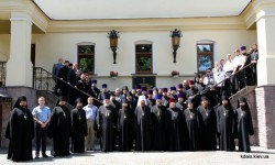 Митрополит Антоній очолив завершальну Вчену раду 2013/2014 навчального року в Київских духовних школах