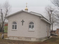 Храм  Успіння Божої Матері села Раківки