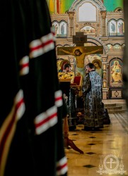 Митрополит Бориспільський і Броварський Антоній звершив Пасію у Свято-Покровському соборі Борисполя