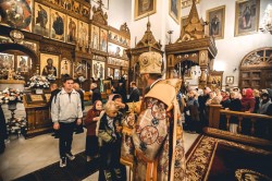 Митрополит Бориспільський і Броварський Антоній очолив Божественну літургію у Свято-Успенському соборі Святогірської Лаври