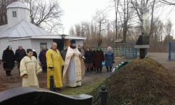 У парафіях єпархії священики взяли участь у поминальних заходах з приводу пам'яті жертв Голодомору