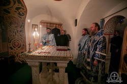 Митрополит Бориспільський і Броварський Антоній звершив Божественну Літургію в храмі на честь Благовіщення Богородиці в Дальніх печерах