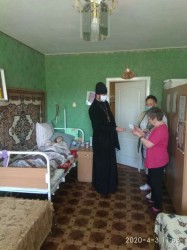 Священник відвідав Березанський будинок пристарілих