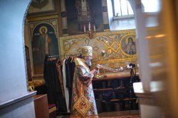 Митрополит Бориспільський і Броварський Антоній очолив Божественну літургію у Свято-Успенському соборі Святогірської Лаври