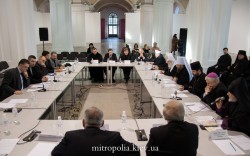 Керуючий справами УПЦ взяв участь в зустрічі Всеукраїнської ради церков та релігійних організацій з лідерами опозиційних політичних партій