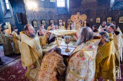 У Прощену неділю митрополит Бориспільський і Броварський Антоній співслужив Предстоятелю