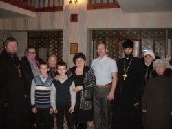 Священики другого Бориспільського благочиння відвідали нуждених людей та дитбудинок сімейного типу