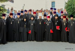 Кліриків і мирян єпархії нагороджено за участь в організації Всеукраїнської Хресної ходи миру, любові та молитви за Україну