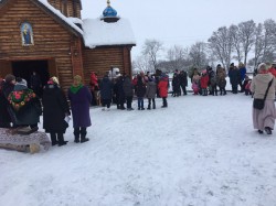 КРАСНЕ. Священик організував для дітей парафії свято святого Миколая