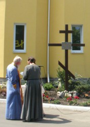 У селі Зазим'є освячено пам’ятний хрест місцевим патріотам, що в 1920 р. захищали своє село