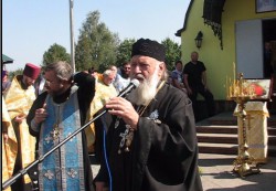 Спроба захоплення храму на Київщині (+відео оновлено)