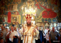 Митрополит Бориспільський і Броварський Антоній очолив престольне свято в Борисо-Глібському храмі міста Вишгорода
