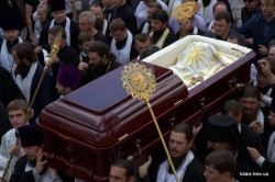 Митрополит Бориспільський і Броварський Антоній взяв участь у похованні Блаженнішого Митрополита Володимира (+відео)
