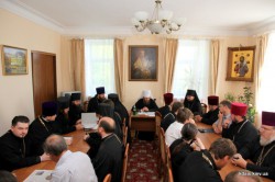 Під головуванням митрополита Бориспільського і Броварського Антонія відбулося засідання вченої ради Київських духовних шкіл
