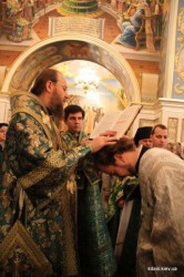 На свято Входу Господнього в Єрусалим митрополит Бориспільський і Броварський Антоній відслужив Божественну літургію