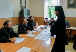 У Київських духовних школах пройшов випускний кваліфікаційний магістерський іспит