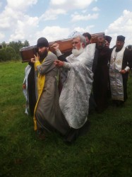 БАРИШІВКА. Відбулося поховання священика Віктора Філоненка